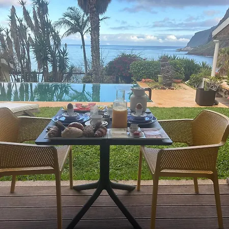 Bela Vigia 4 Pensión